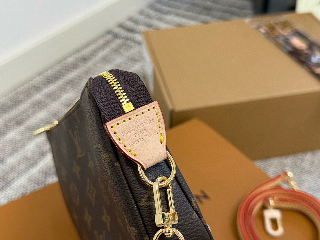 Louis Vuitton Pochette Accessoires · 5799 — תמונה 6