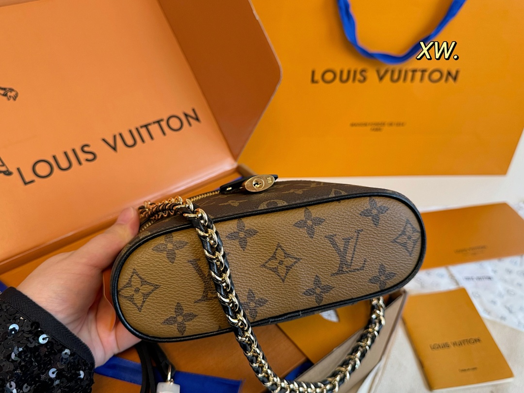 Louis Vuitton Vanity PM Monogram Reverse · 5281 — תמונה 9