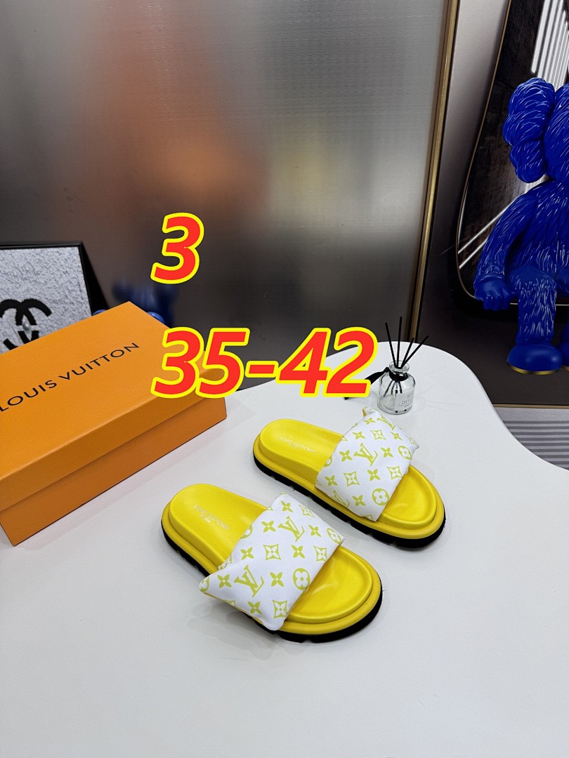 Louis Vuitton Padded Slides · 5295 — תמונה 5