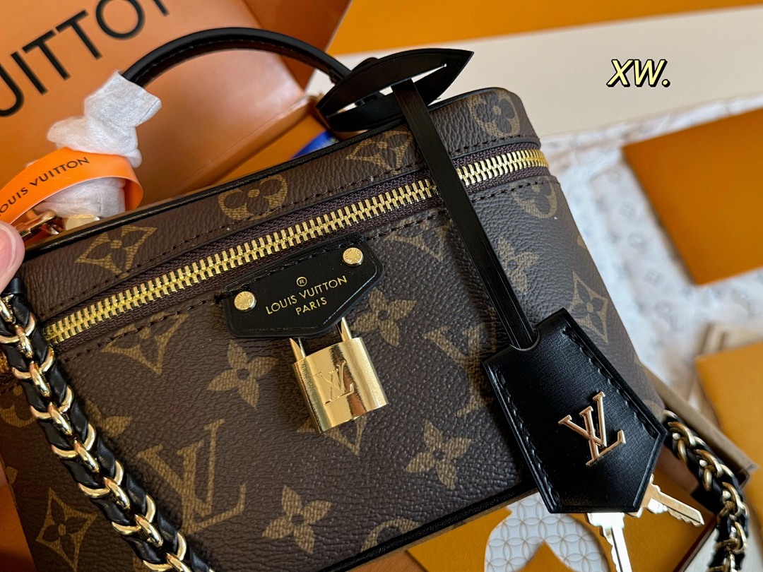 Louis Vuitton Vanity PM Monogram Reverse · 5281 — תמונה 10