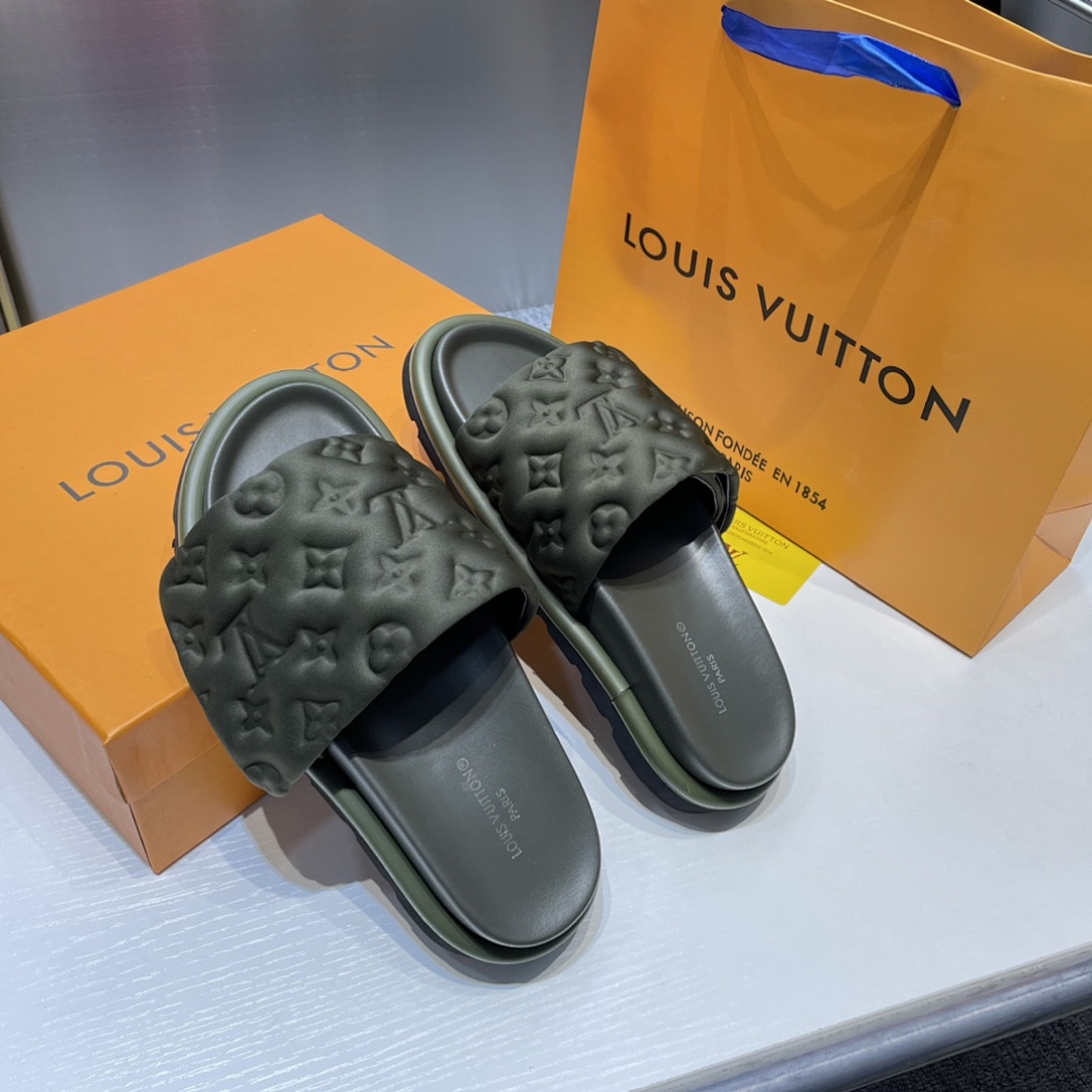 Louis Vuitton Pool Pillow Flat Comfort Mule · 4648 — תמונה 4