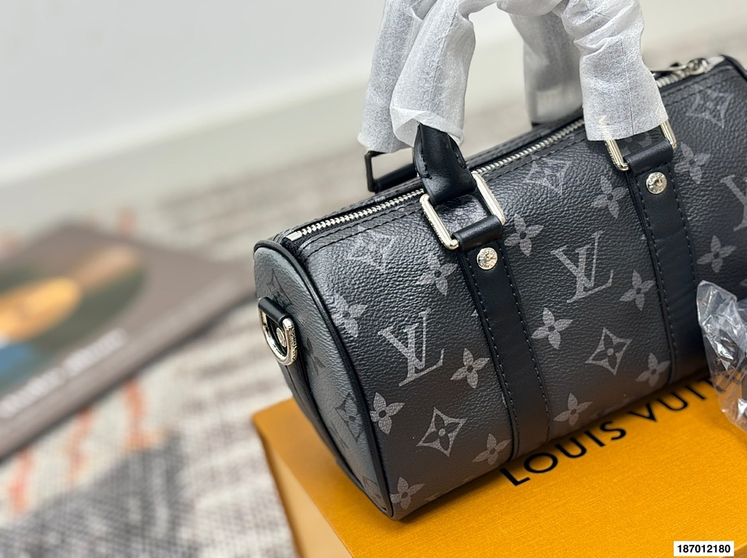 Louis Vuitton Nano Speedy Monogram Eclipse · 5852 — תמונה 9