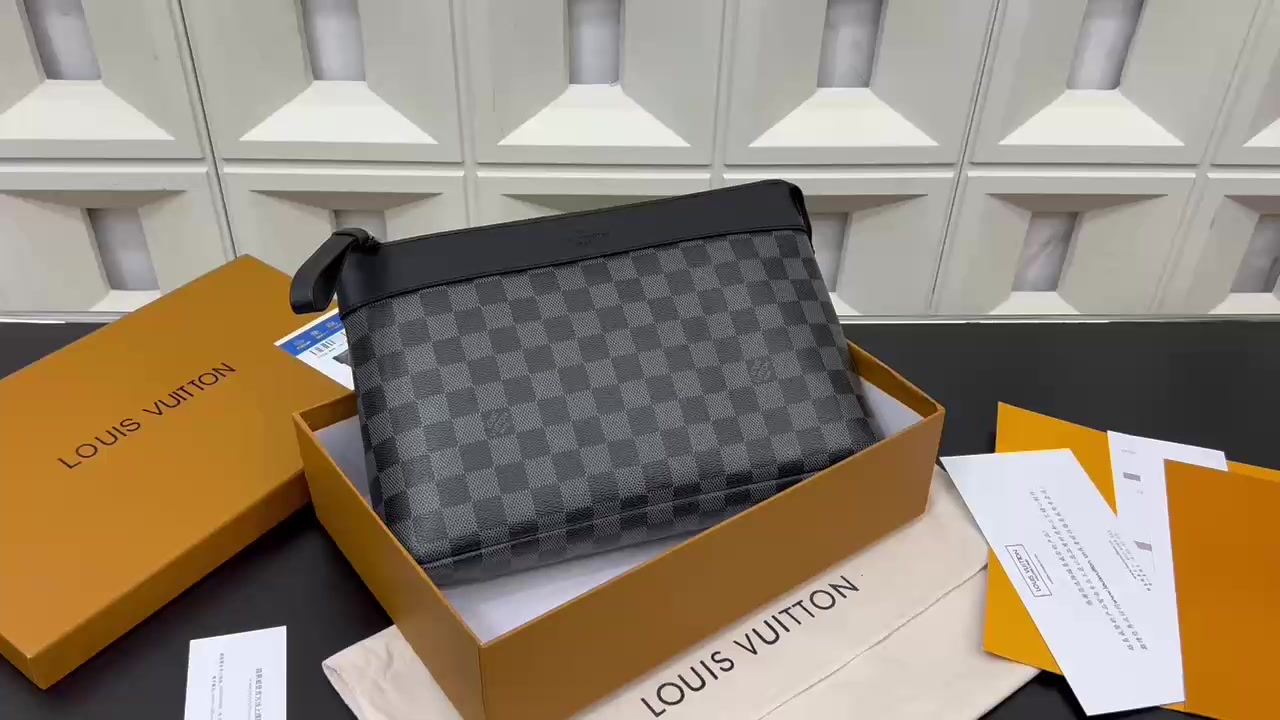 Louis Vuitton To-Go Pochette · 6098 — תמונה 2
