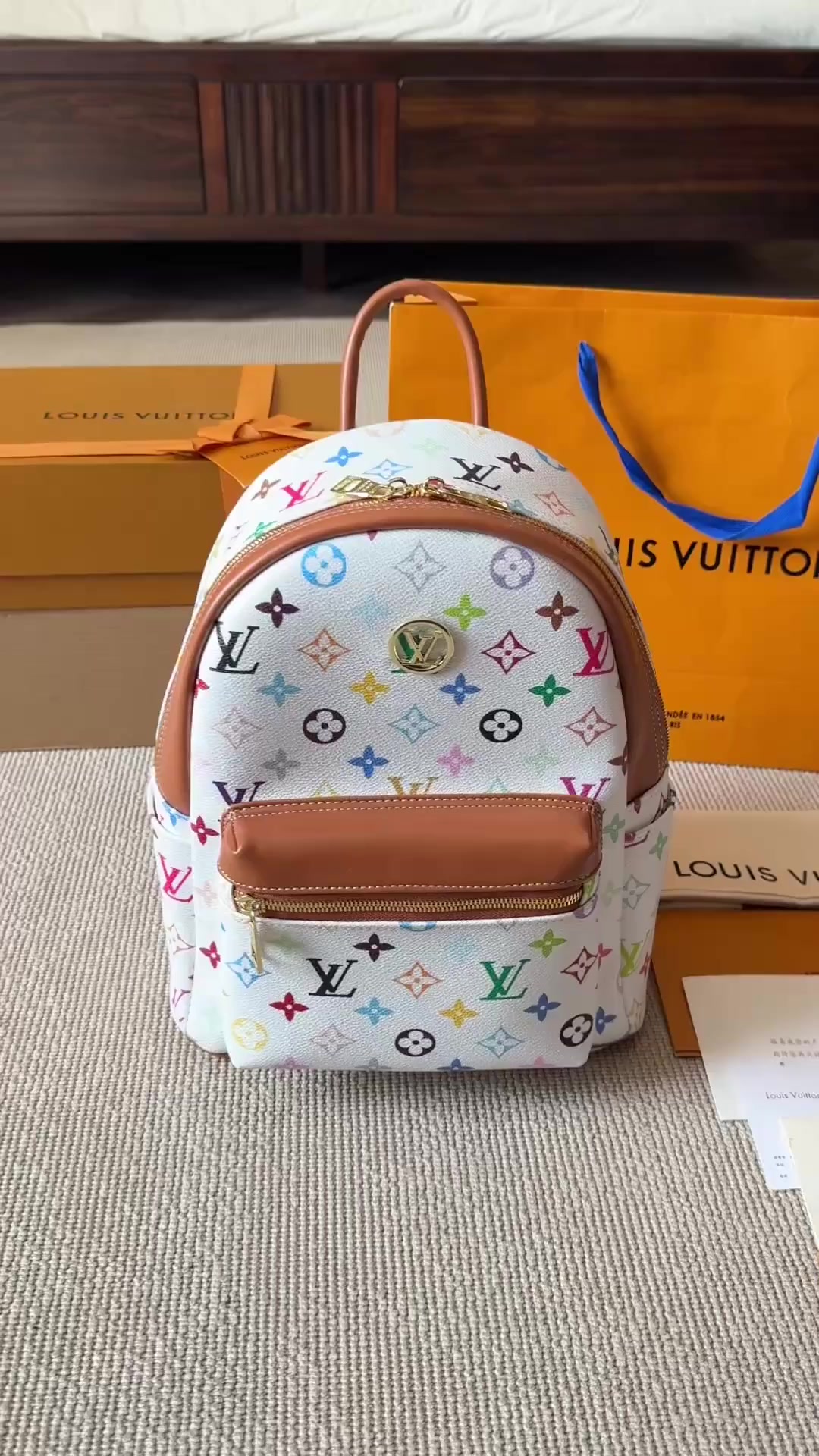 Louis Vuitton Venice Backpack · 6193 — תמונה 2