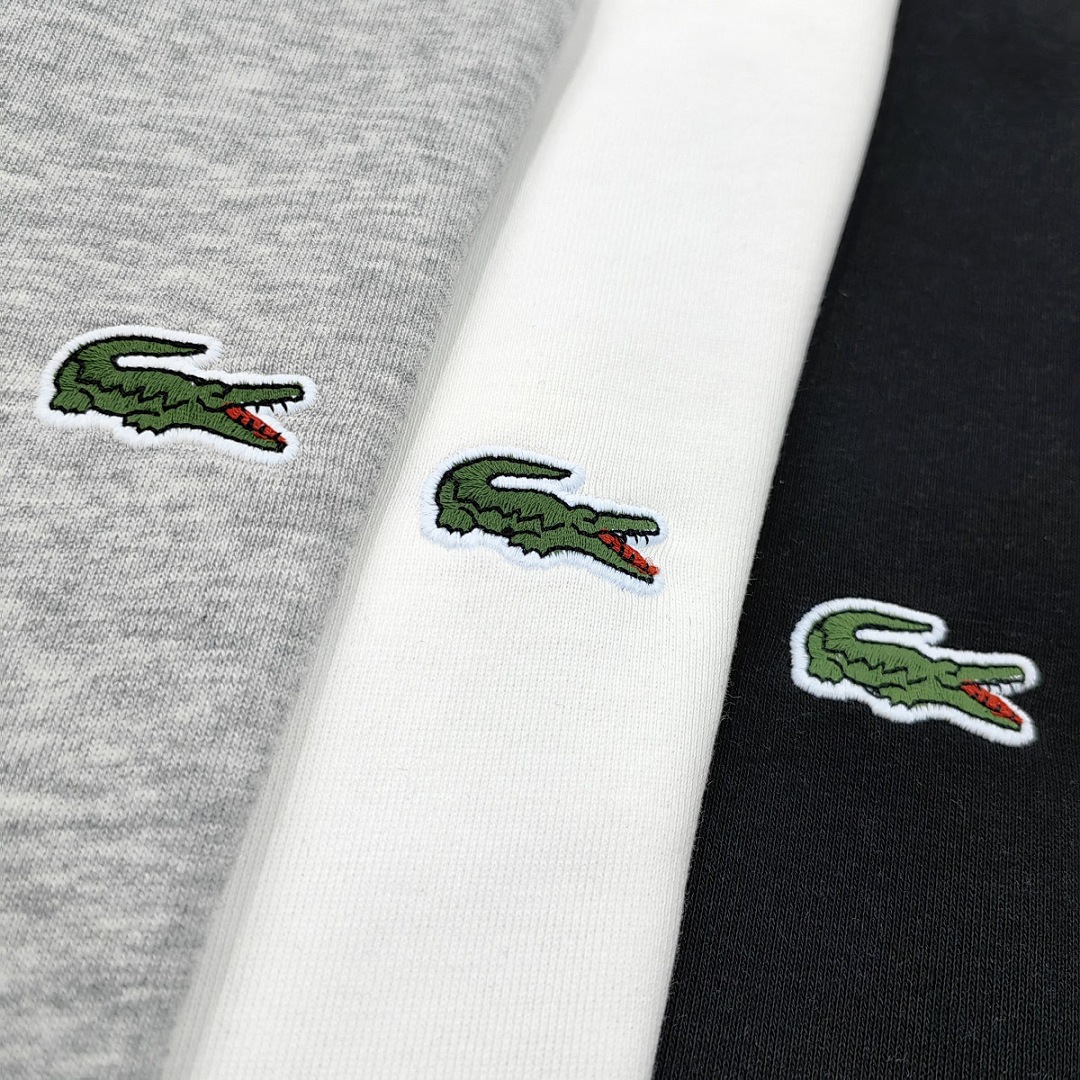 Lacoste Classic Fit Printed Crew Neck · A2093 — תמונה 7