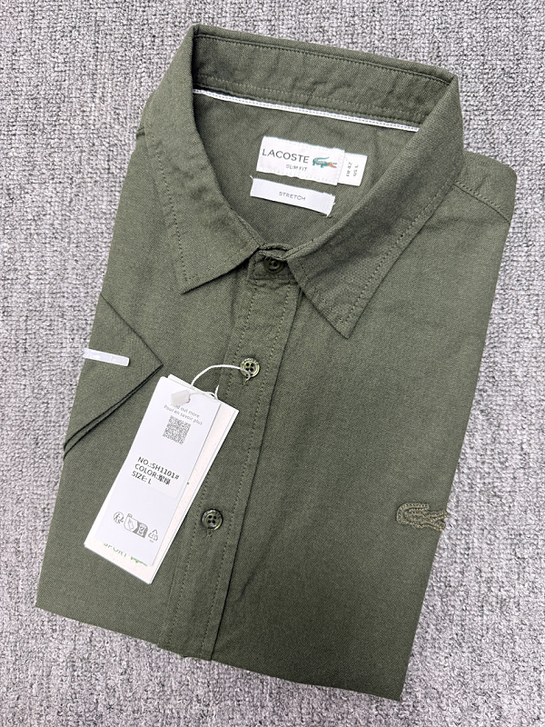 Lacoste Regular Fit Short Sleeve Oxford · A3150 — תמונה 29