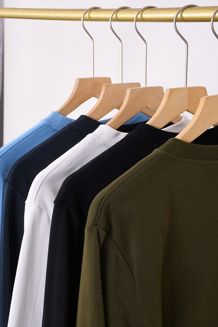 Lacoste Embossed Fleece Sweatshirt · A3306 — תמונה 73