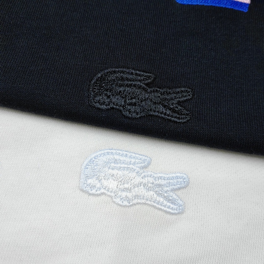 Lacoste Classic Fit Printed Crew Neck · A2093 — תמונה 18