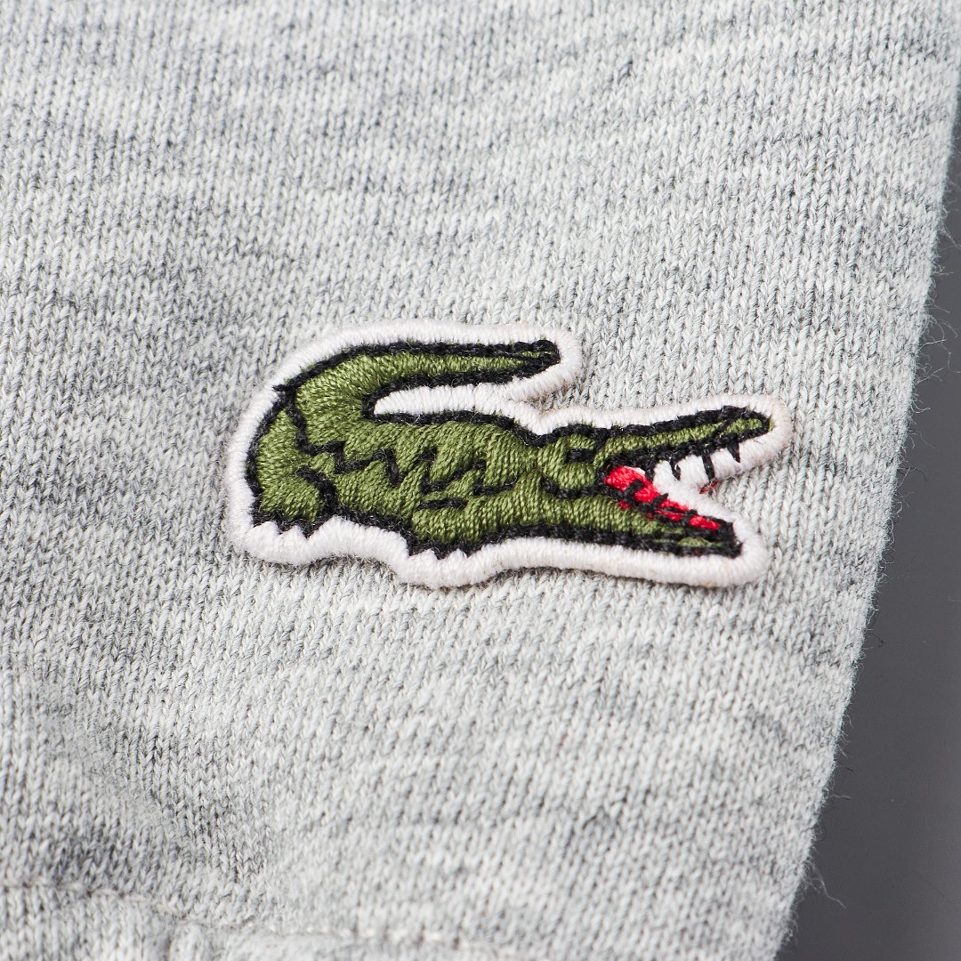 Lacoste High Neck Embossed Zipped Sweatshirt · A3389 — תמונה 12