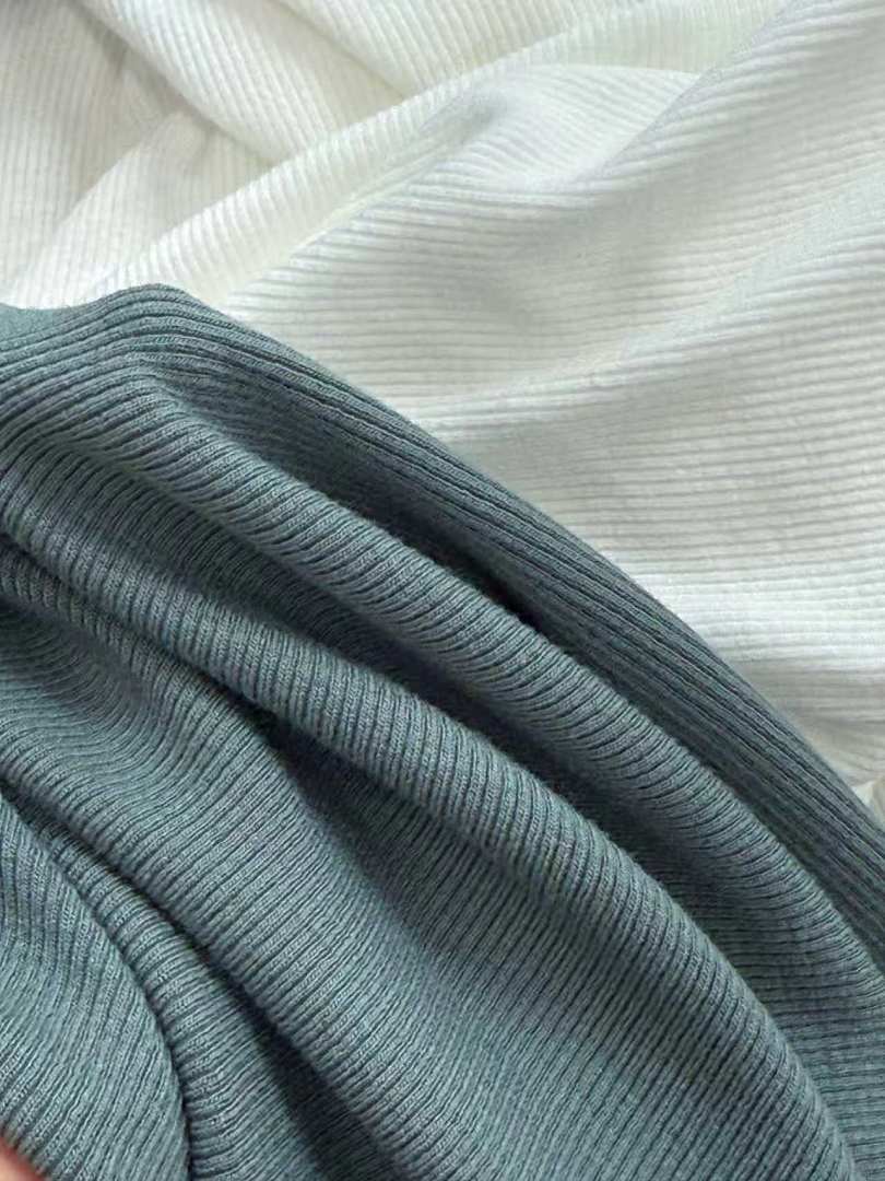 Lacoste Slim Fit Ribbed Cotton T-Shirt · A3366 — תמונה 6
