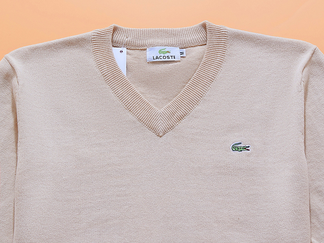 Lacoste Men's Cotton V-Neck Sweater · A532 — תמונה 16