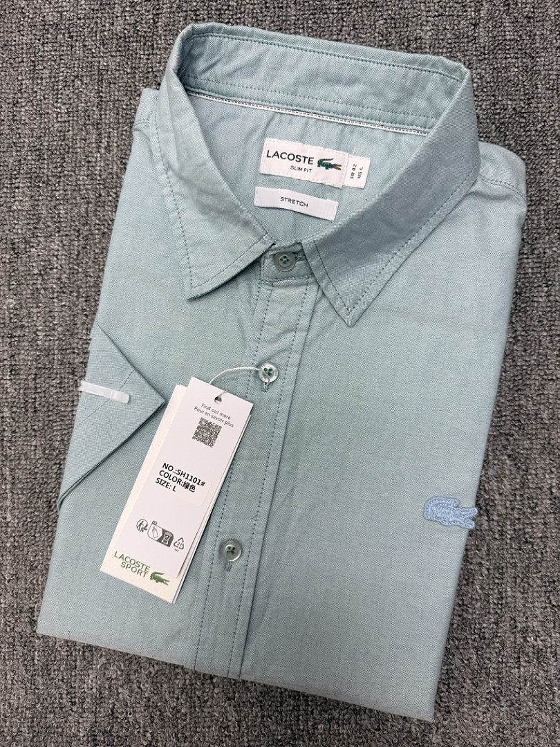Lacoste Regular Fit Short Sleeve Oxford · A3150 — תמונה 30