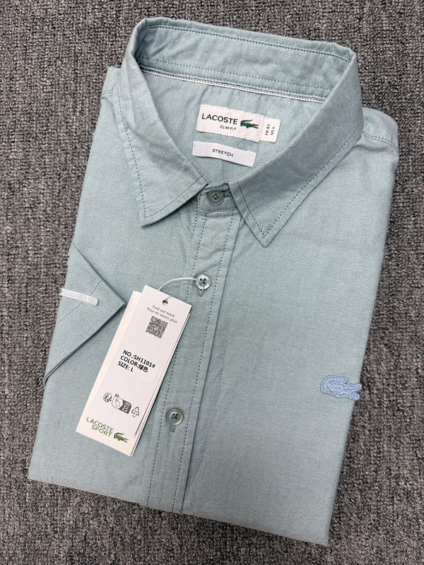 Lacoste Regular Fit Short Sleeve Oxford · A3150 — תמונה 31