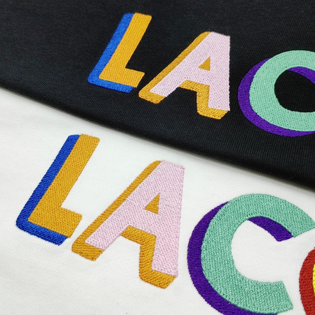 Lacoste Classic Fit Printed Crew Neck · A2093 — תמונה 22