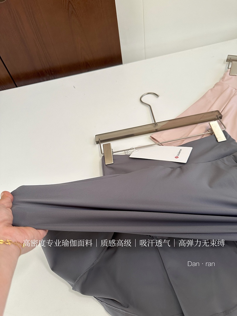Lululemon Side-Pleat High-Rise Tennis Skirt · A3100 — תמונה 28