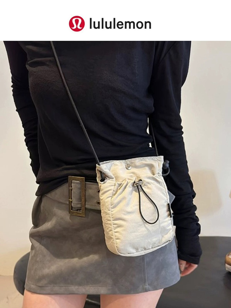 Lululemon Drawstring Bucket Crossbody Bag · A2791 — תמונה 10