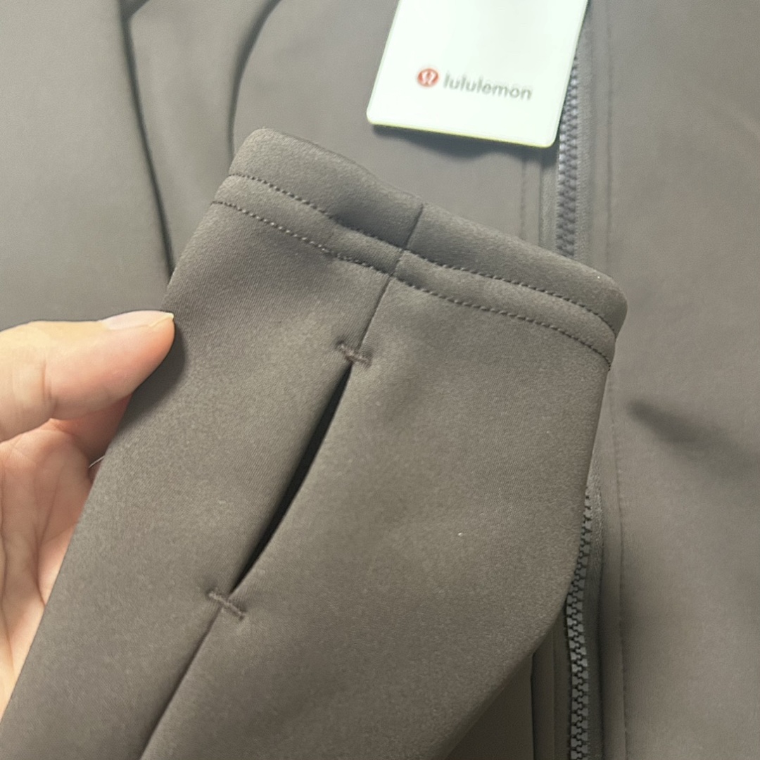 Lululemon Define Cropped Hooded Jacket · A2723 — תמונה 12