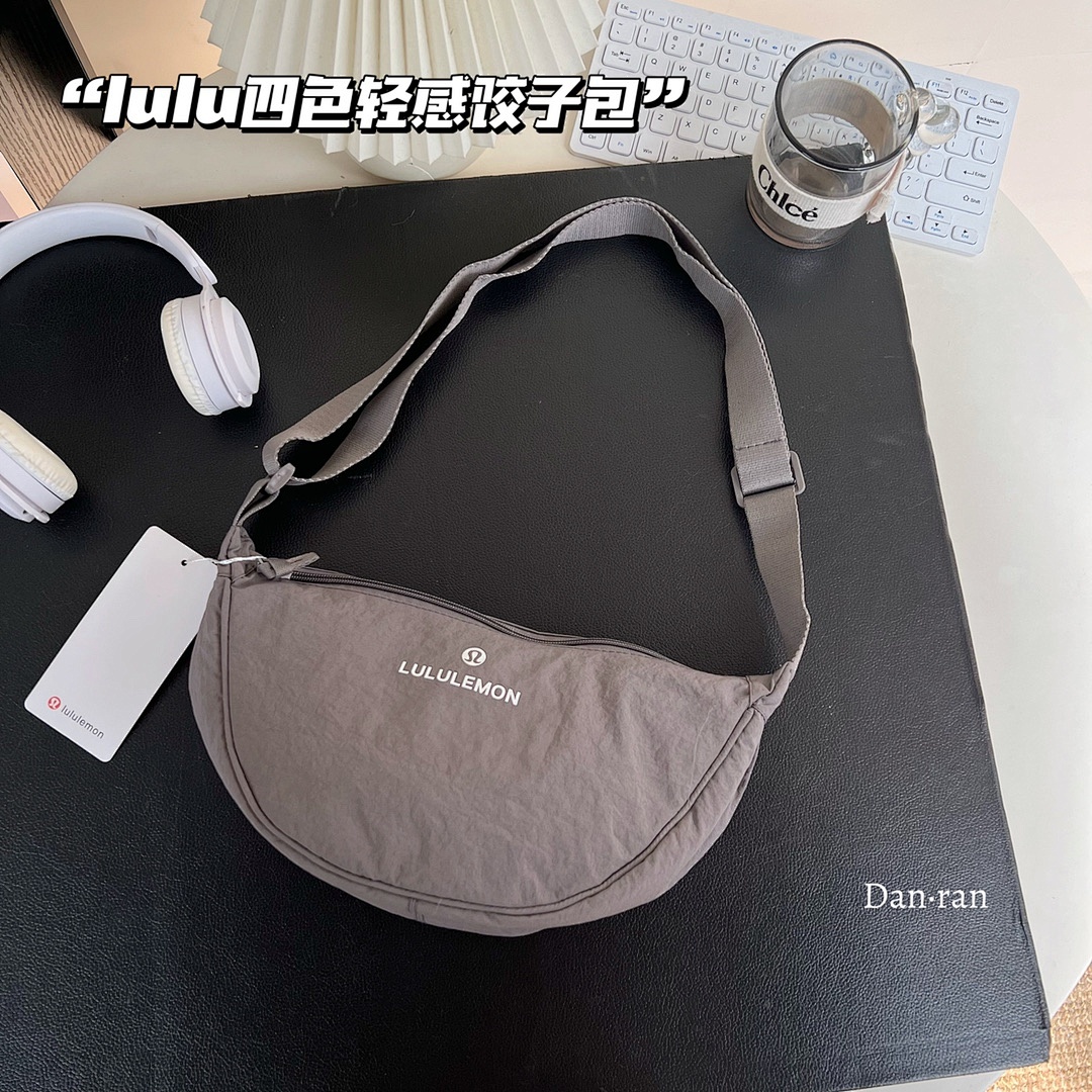 Lululemon Small Slouchy Sling Bag 3L · A2753 — תמונה 27