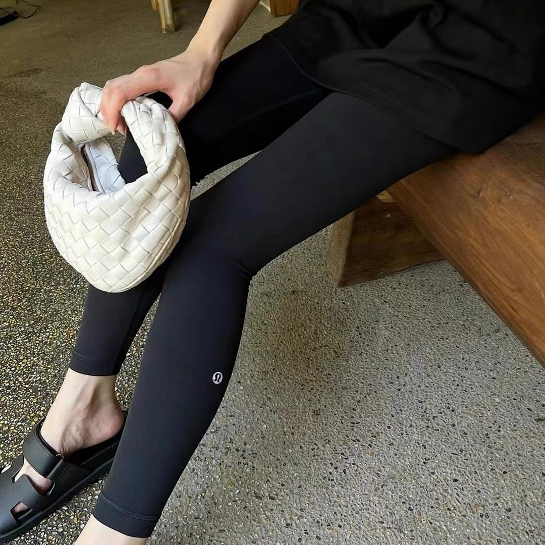 Lululemon — טייטס יוגה · A2725 — תמונה 17