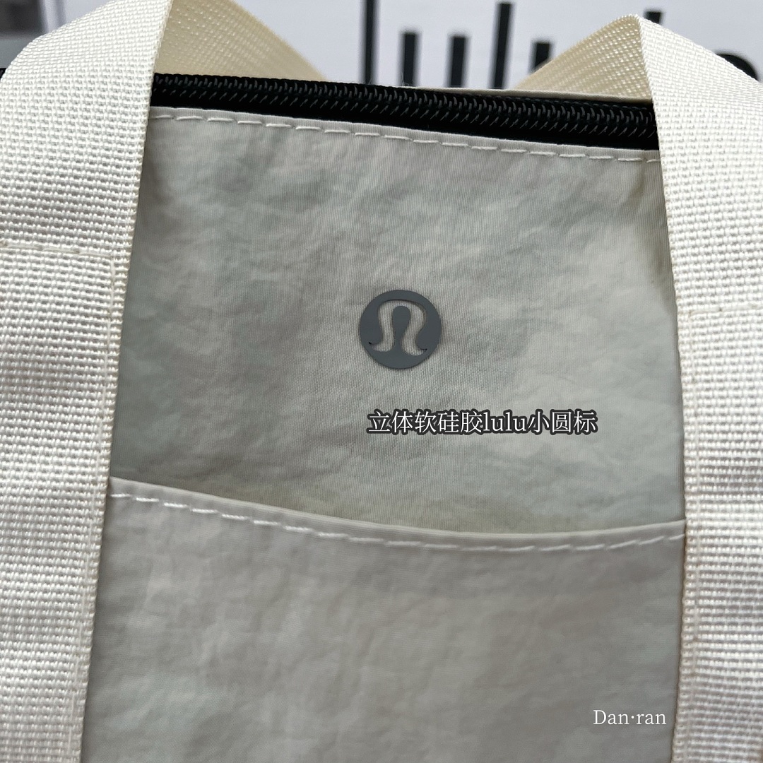 Lululemon Knit Nylon Mini Barrel Duffle · A3263 — תמונה 12