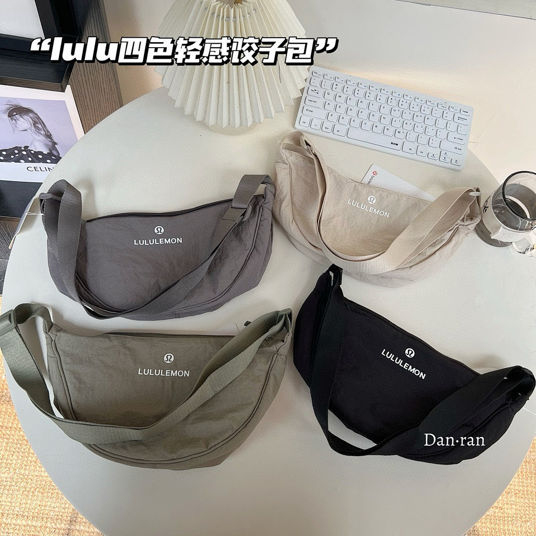 Lululemon Small Slouchy Sling Bag 3L · A2753 — תמונה 7