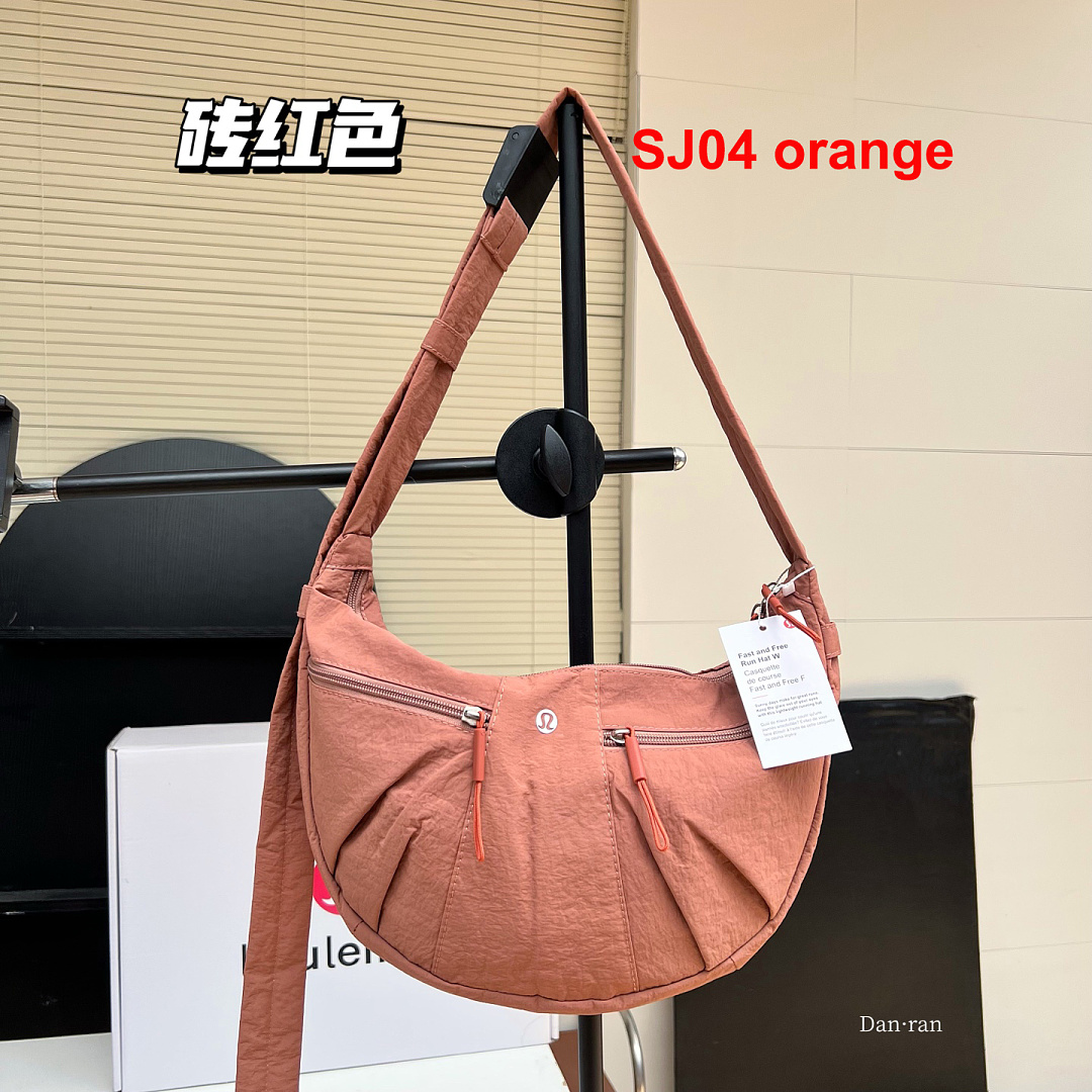 Lululemon Slouchy Sling Bag · A3259 — תמונה 30