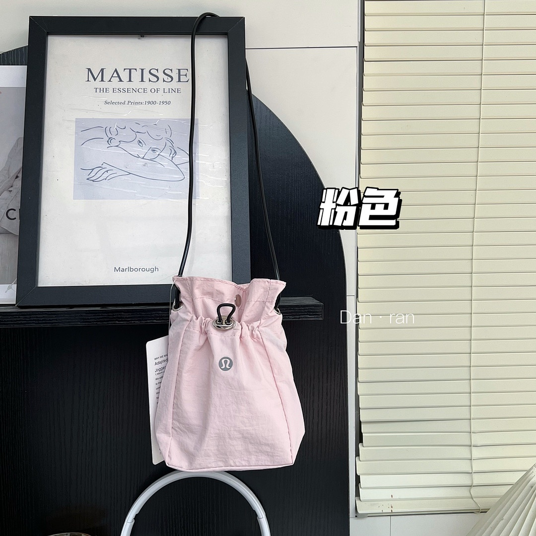 Lululemon Drawstring Bucket Crossbody Bag · A2791 — תמונה 5