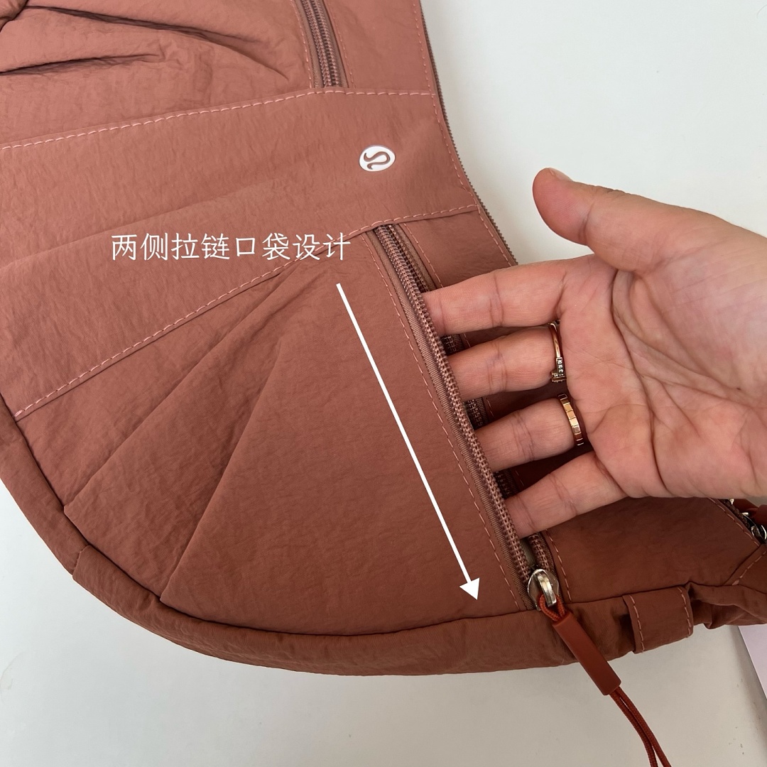 Lululemon Slouchy Sling Bag · A3259 — תמונה 17