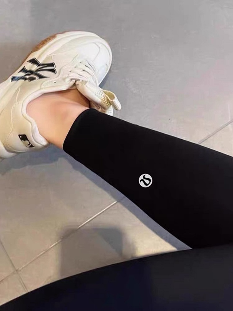 Lululemon — טייטס יוגה · A2725 — תמונה 21