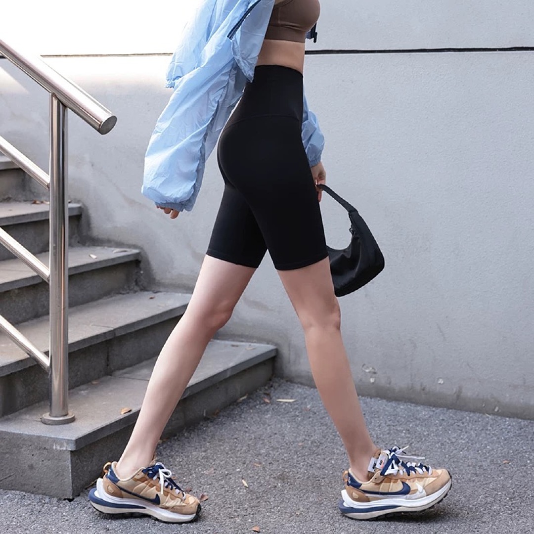 Lululemon Align No Line High-Rise Short · A3102 — תמונה 34