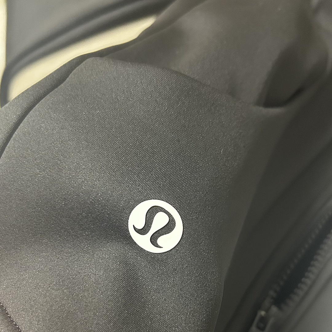 Lululemon Define Cropped Hooded Jacket · A2723 — תמונה 15