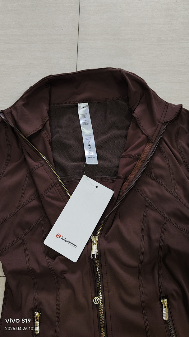 Lululemon Define Cropped Jacket · A2326 — תמונה 15