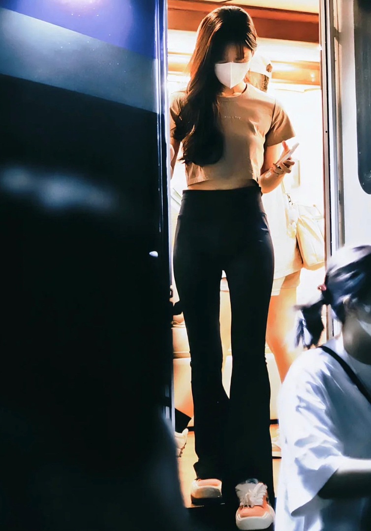 Lululemon — מכנסי יוגה · A3175 — תמונה 8