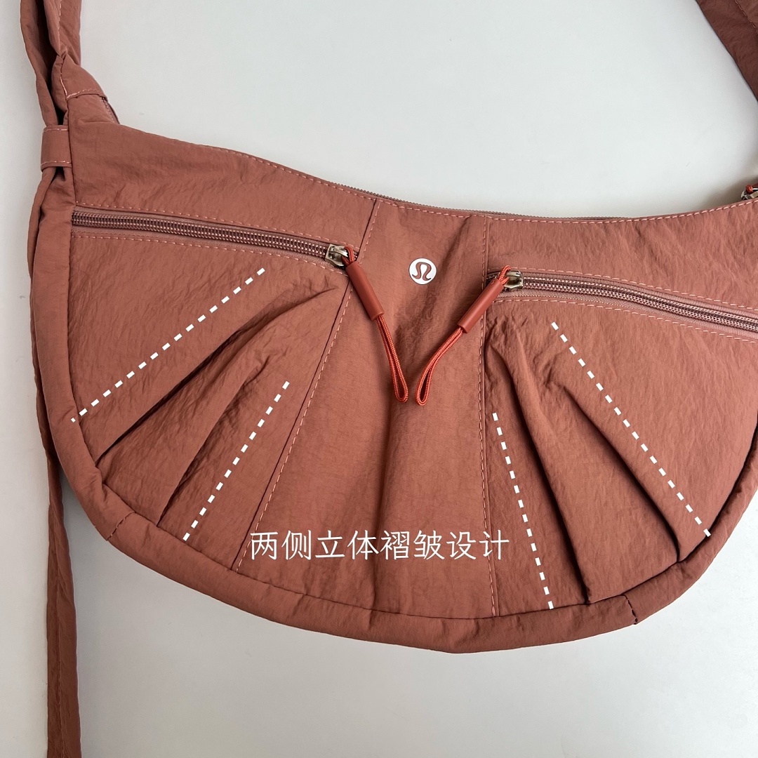 Lululemon Slouchy Sling Bag · A3259 — תמונה 13