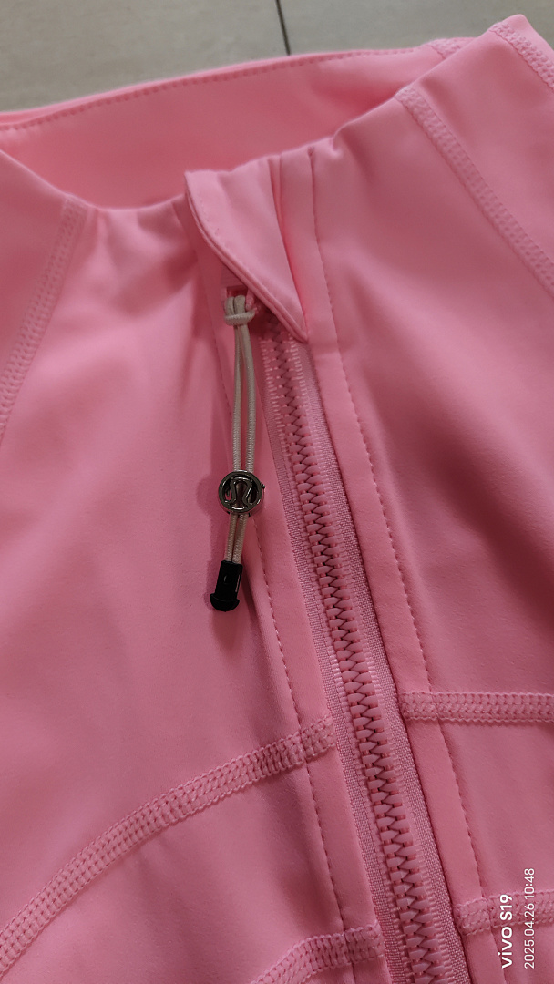 Lululemon Define Cropped Jacket Nulu · A2325 — תמונה 32