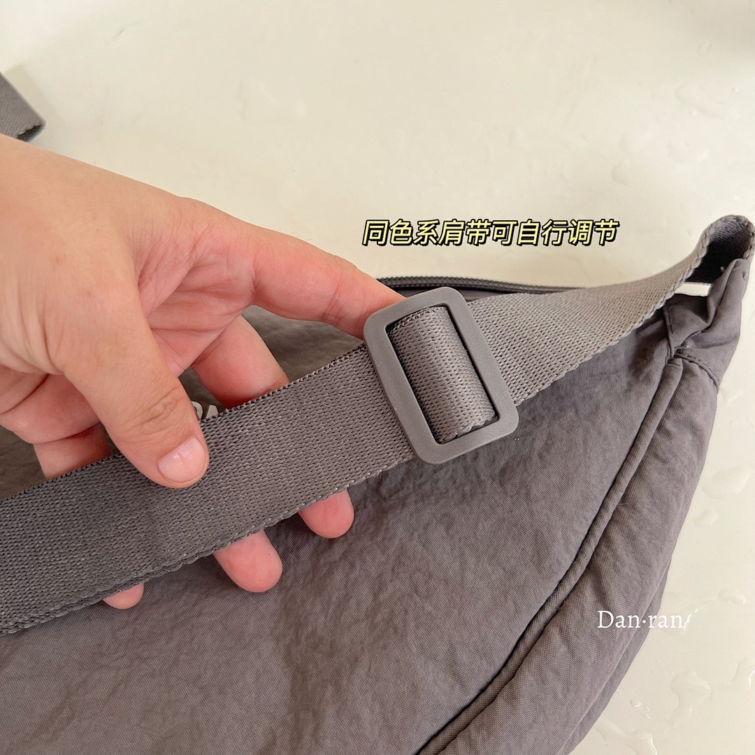 Lululemon Small Slouchy Sling Bag 3L · A2753 — תמונה 19