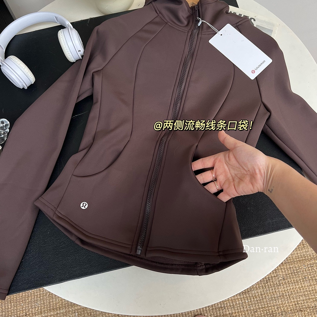Lululemon Define Cropped Hooded Jacket · A2723 — תמונה 19