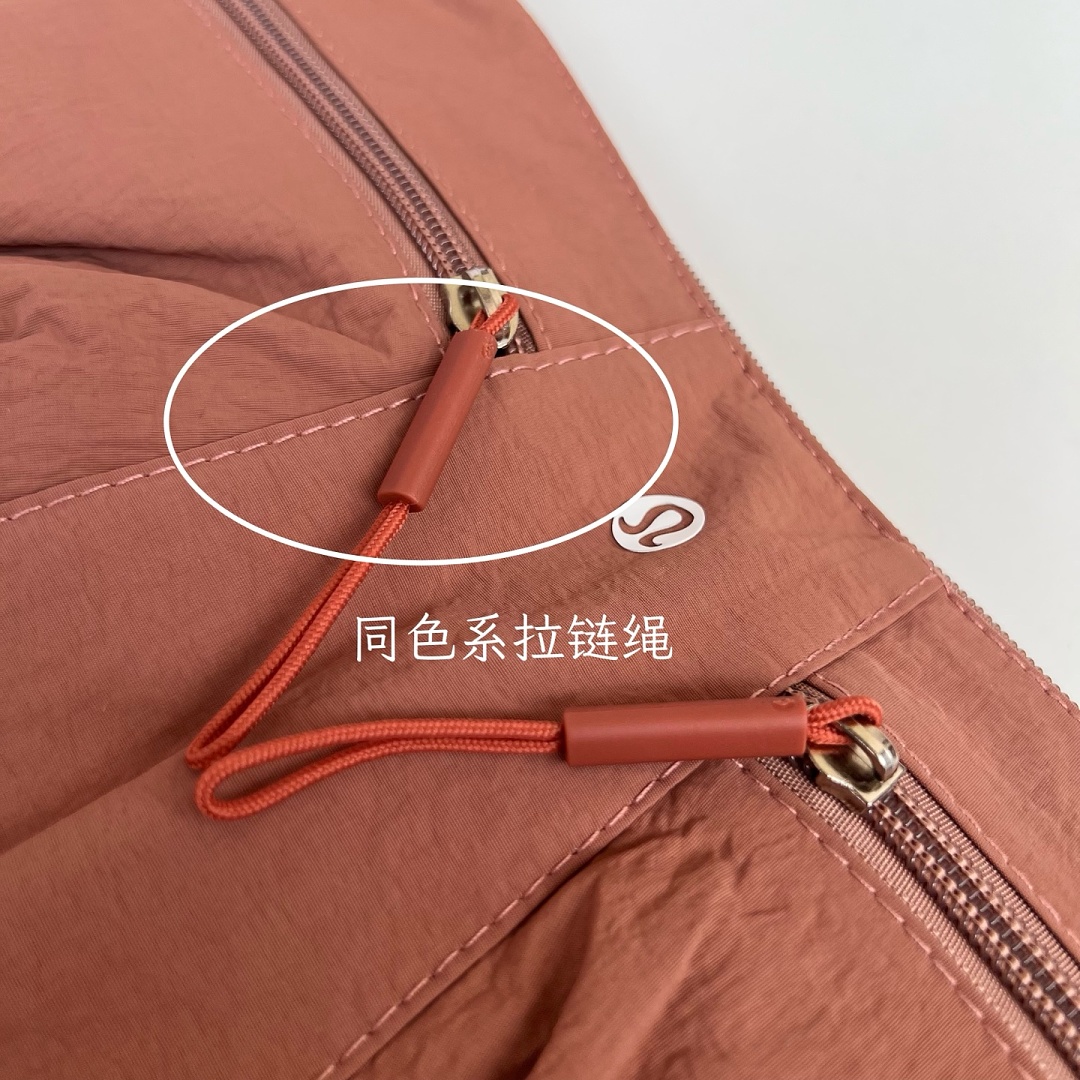 Lululemon Slouchy Sling Bag · A3259 — תמונה 16