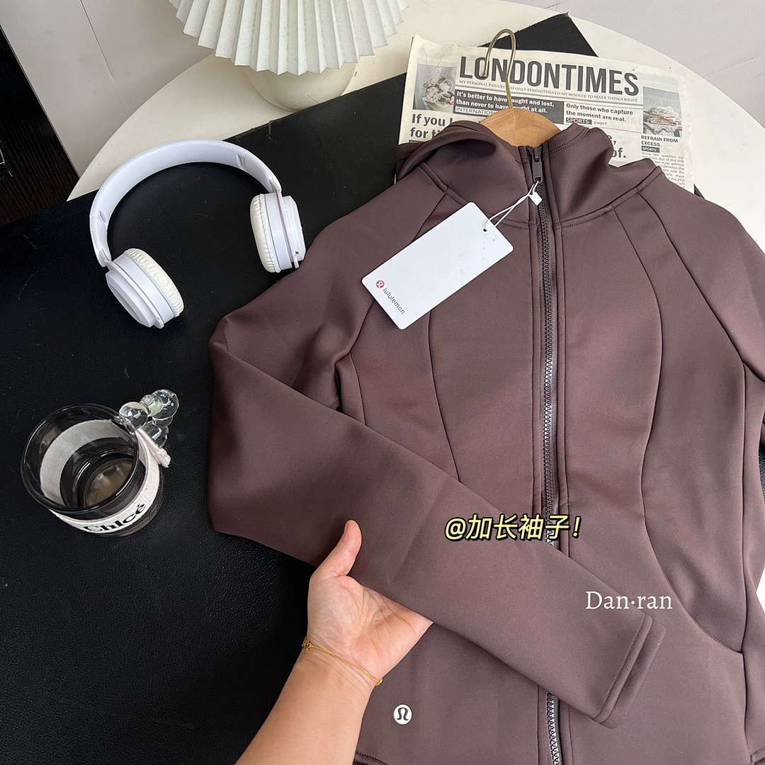 Lululemon Define Cropped Hooded Jacket · A2723 — תמונה 22