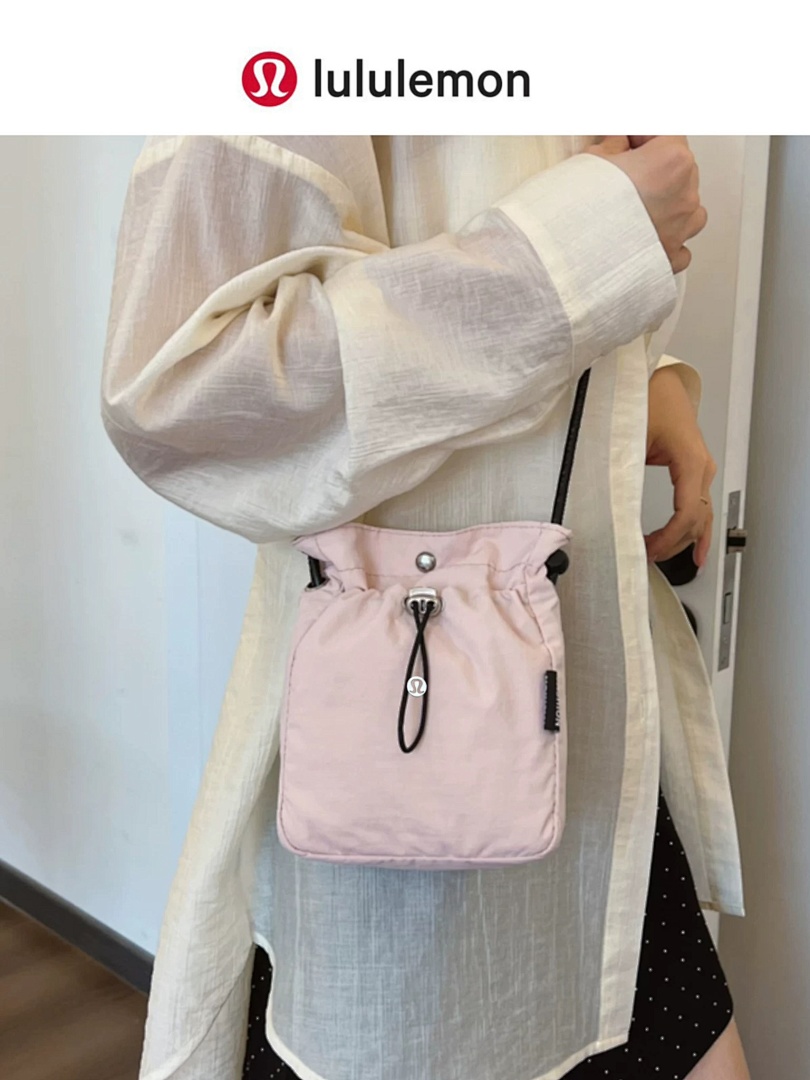 Lululemon Drawstring Bucket Crossbody Bag · A2791 — תמונה 12