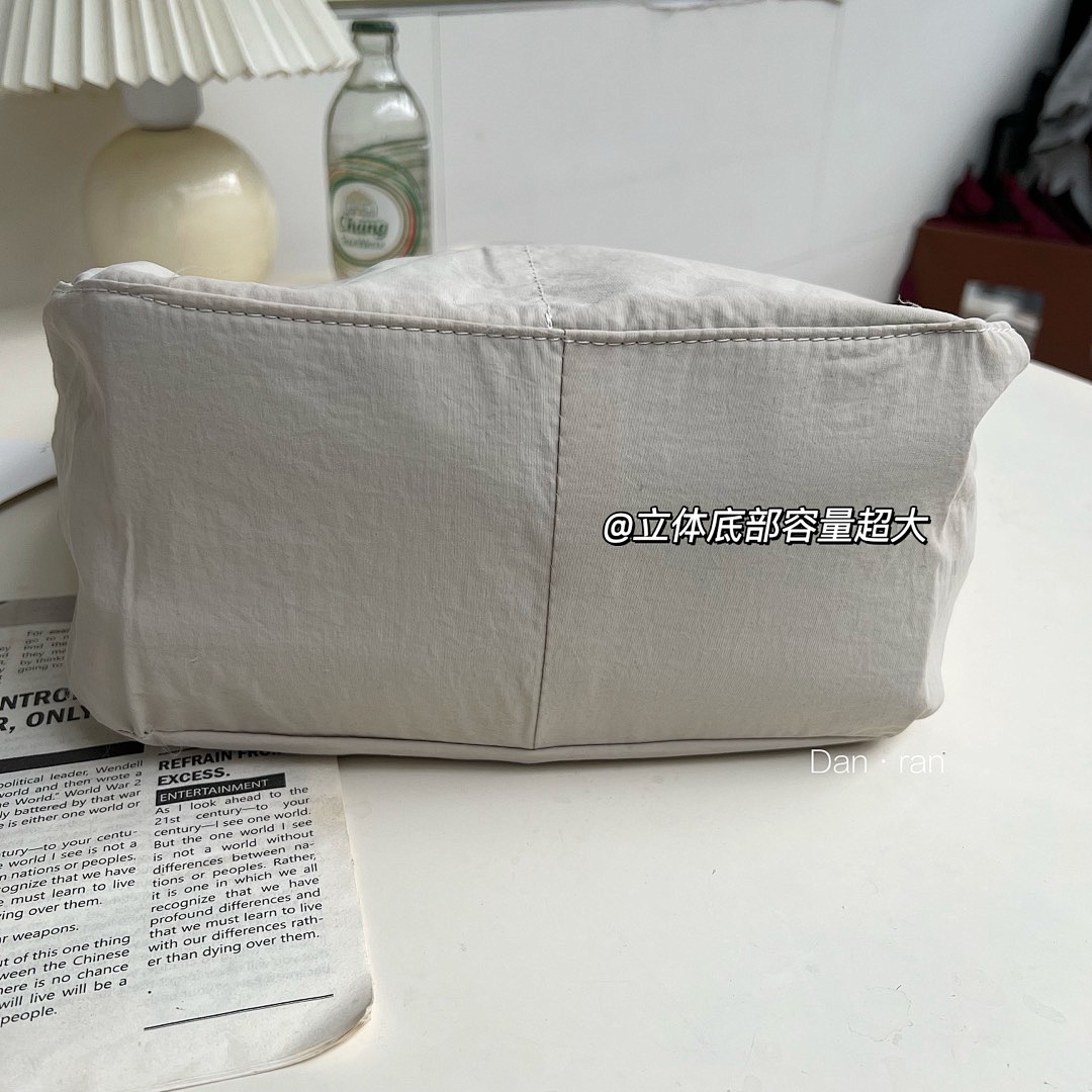 Lululemon Slouchy Sling Bag 6L · A2788 — תמונה 8