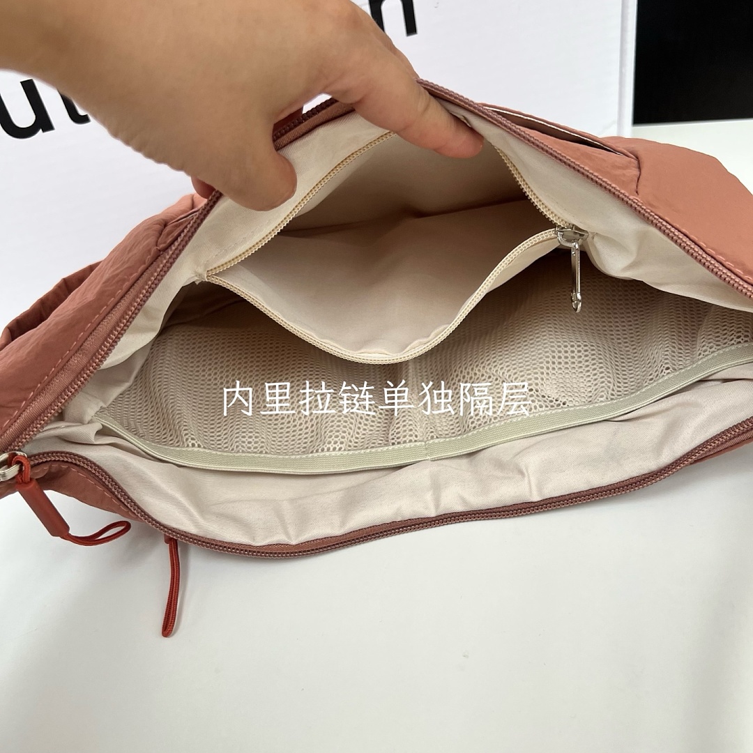 Lululemon Slouchy Sling Bag · A3259 — תמונה 10