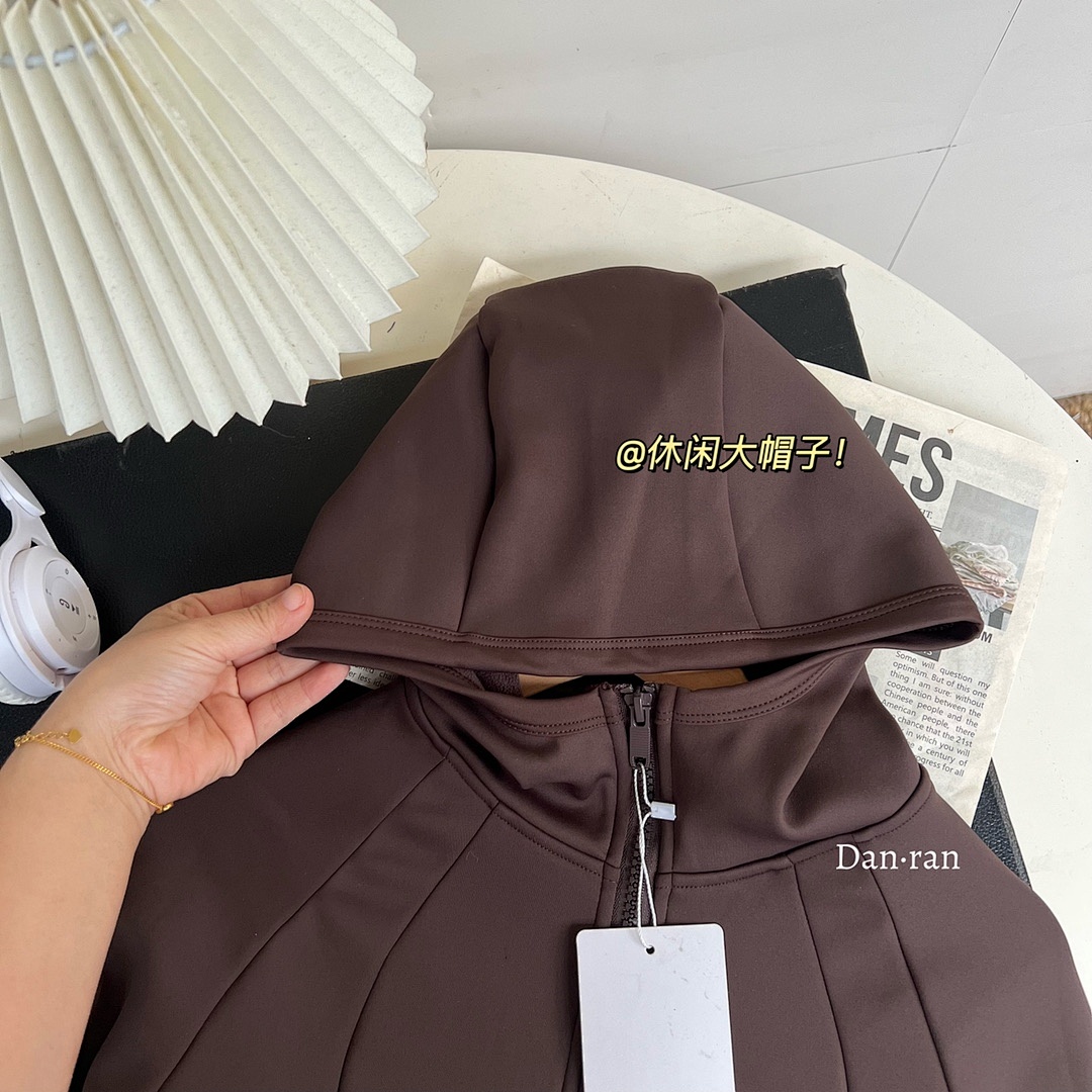 Lululemon Define Cropped Hooded Jacket · A2723 — תמונה 18