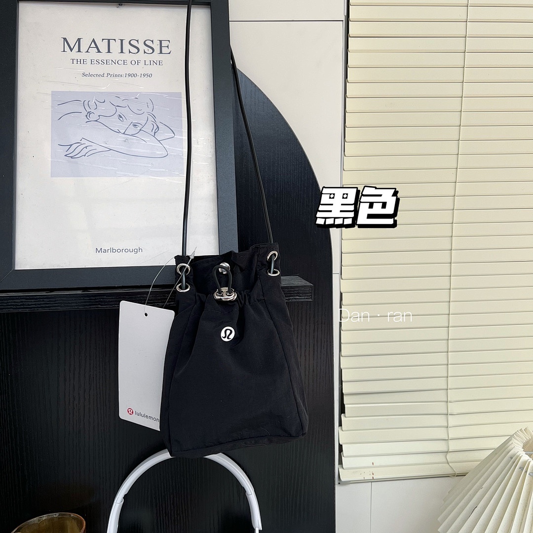 Lululemon Drawstring Bucket Crossbody Bag · A2791 — תמונה 7
