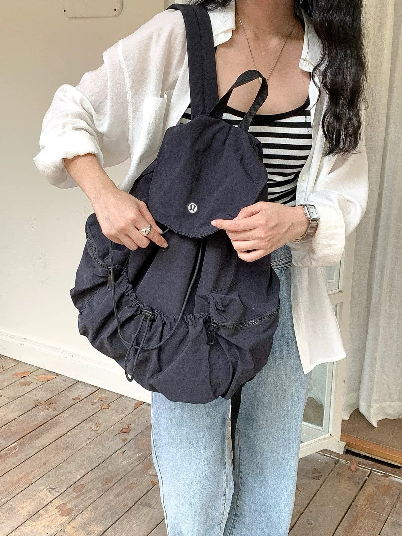 Lululemon Drawstring Bucket Backpack 10L · A3165 — תמונה 28