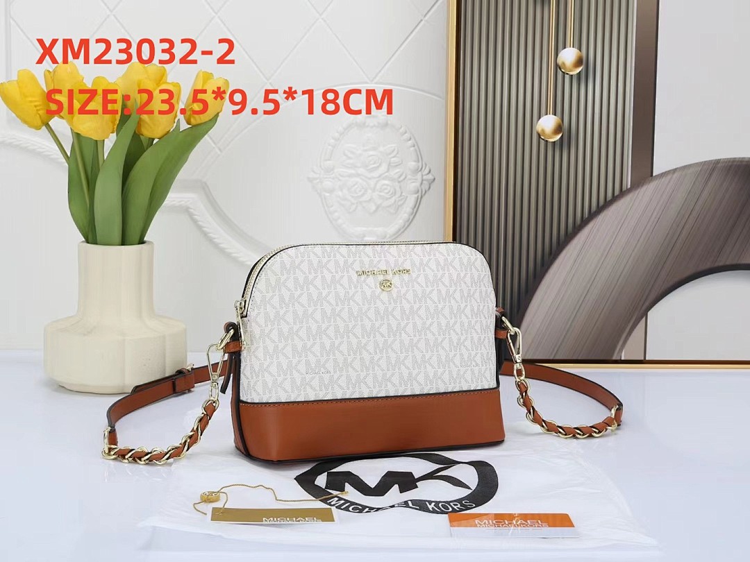 michael kors XM23032