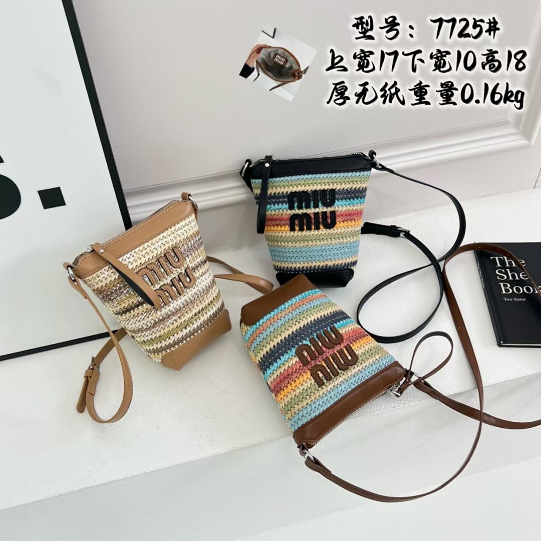 miumiu EM77251