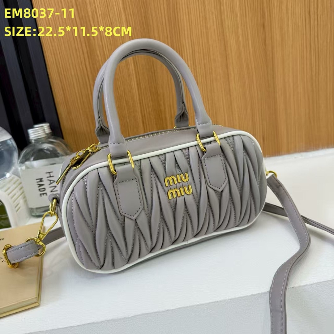 miumiu EM8037