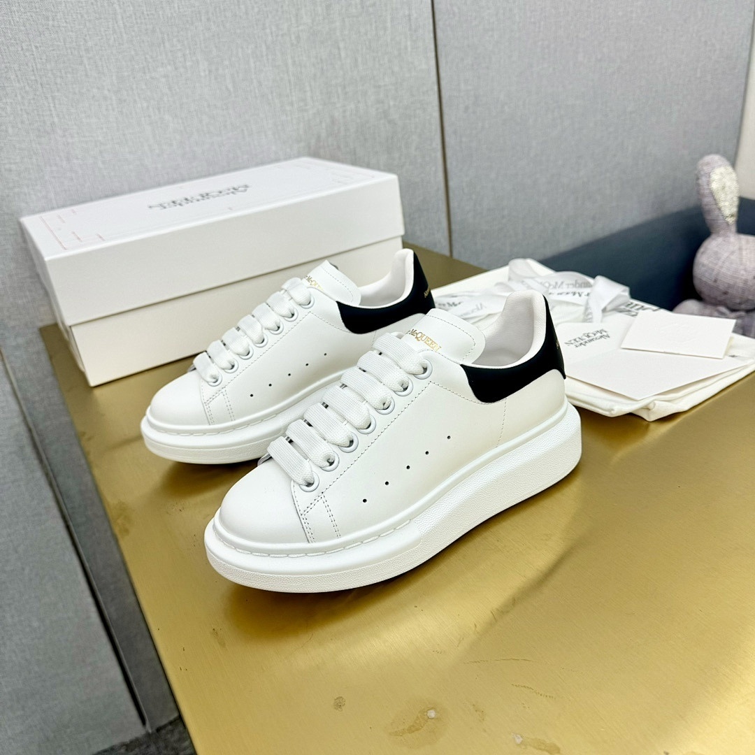 Alexander McQueen Oversized Sneaker · ZT11267 — תמונה 32