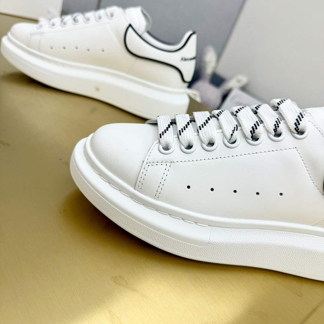 Alexander McQueen Oversized Sneaker · ZT11267 — תמונה 8